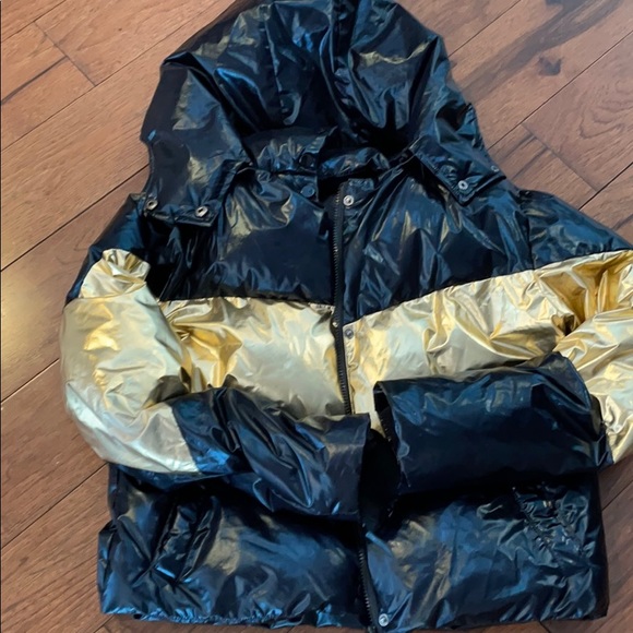 GENERATION LOVE PUFFER - Picture 8 of 9